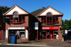 FIRST FLOOR OFFICE SUITE TO LET IN BROADSTONE FIRST FLOOR OFFICE SUITE TO LET IN BROADSTONE