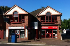 FIRST FLOOR OFFICE SUITE TO LET IN BROADSTONE FIRST FLOOR OFFICE SUITE TO LET IN BROADSTONE